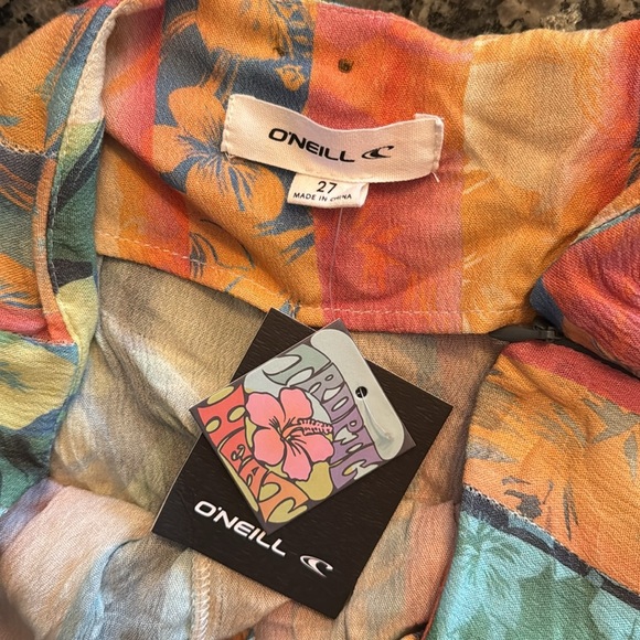 O’neill tropical heart flowy Women's Shorts NWT 27 - Picture 5 of 10